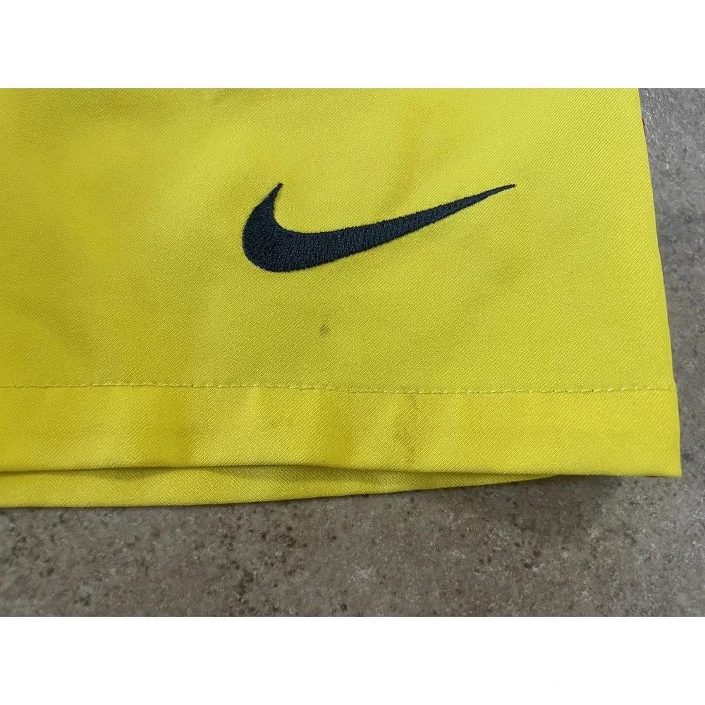Nike FC Barcelona Dri-FIT Kids Sz XS 4-5 Soccer Football Shorts Yellow Slim Fit